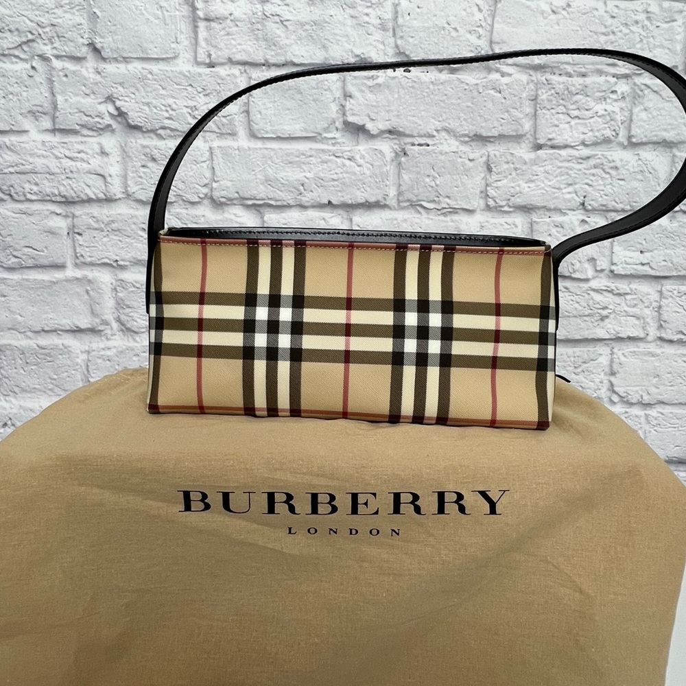 NWOT Burberry Nova Check Shoulder Bag
